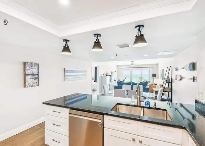 Top-floor Oceanfront At Seagate! *