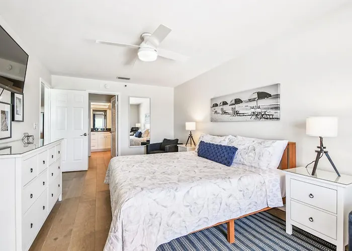 Apartment Top-floor Oceanfront At Seagate! *