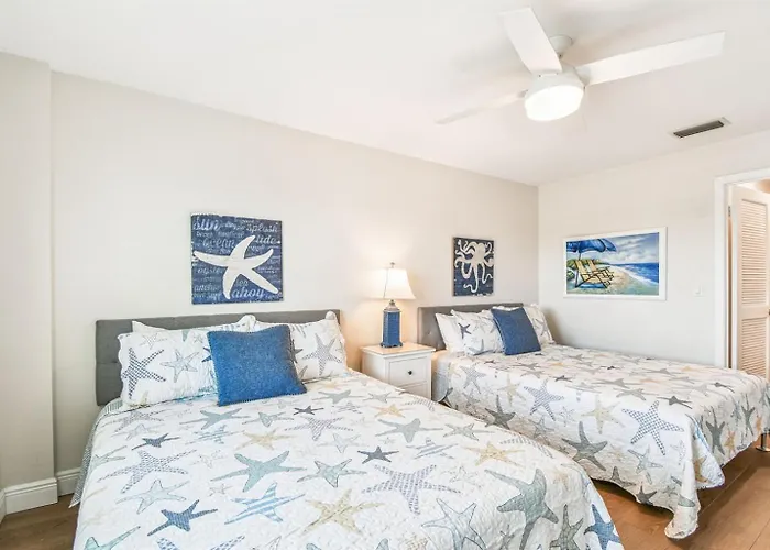 Top-floor Oceanfront At Seagate!